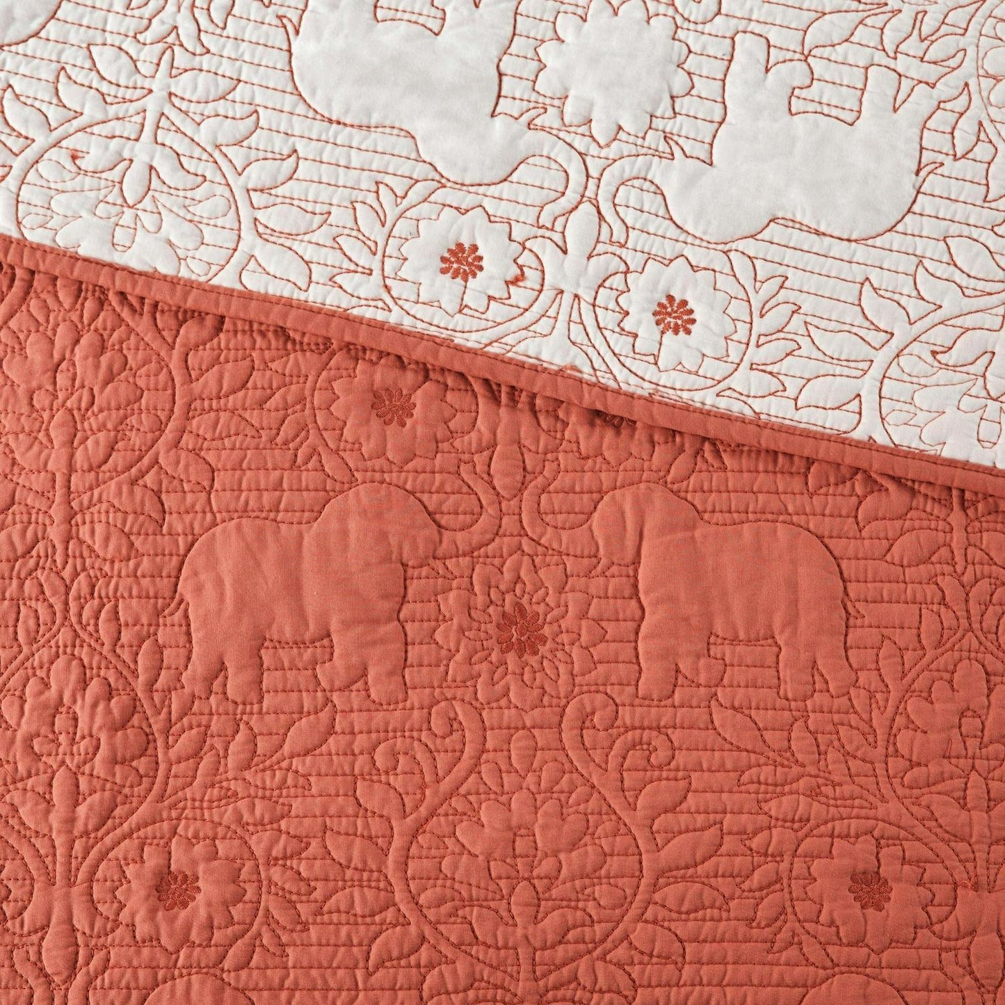 Coral/Off White Reversible Cotton Elephant Floral Coverlet Set - King/Cal King