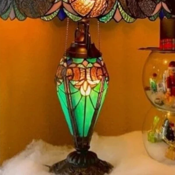 Green Tiffany Style Table Lamp Stained Glass Vintage Victorian Design Lit Base