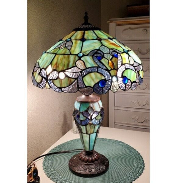 Tiffany Style Green Hue Lighted Base Stained Glass Accent Table Lamp 20in