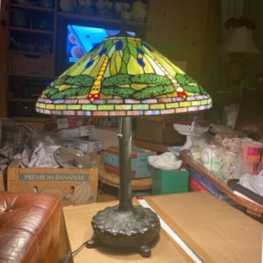 Tiffany Style Green and Yellow Stained Glass Dragonfly Table Accent Reading Lamp