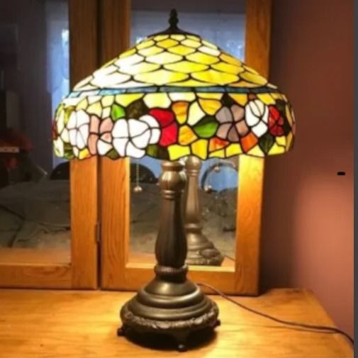 Tiffany Style Peony Floral Theme Stained Glass Table Accebt Lamp 23in