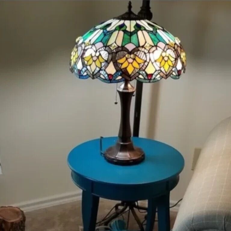 Turquoise Victorian Design Tiffany Style Stained Glass Table Lamp 21in