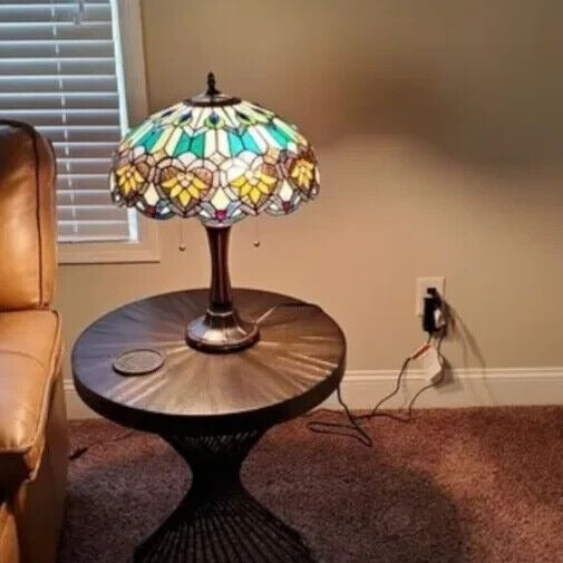 Turquoise Victorian Design Tiffany Style Stained Glass Table Lamp 21in