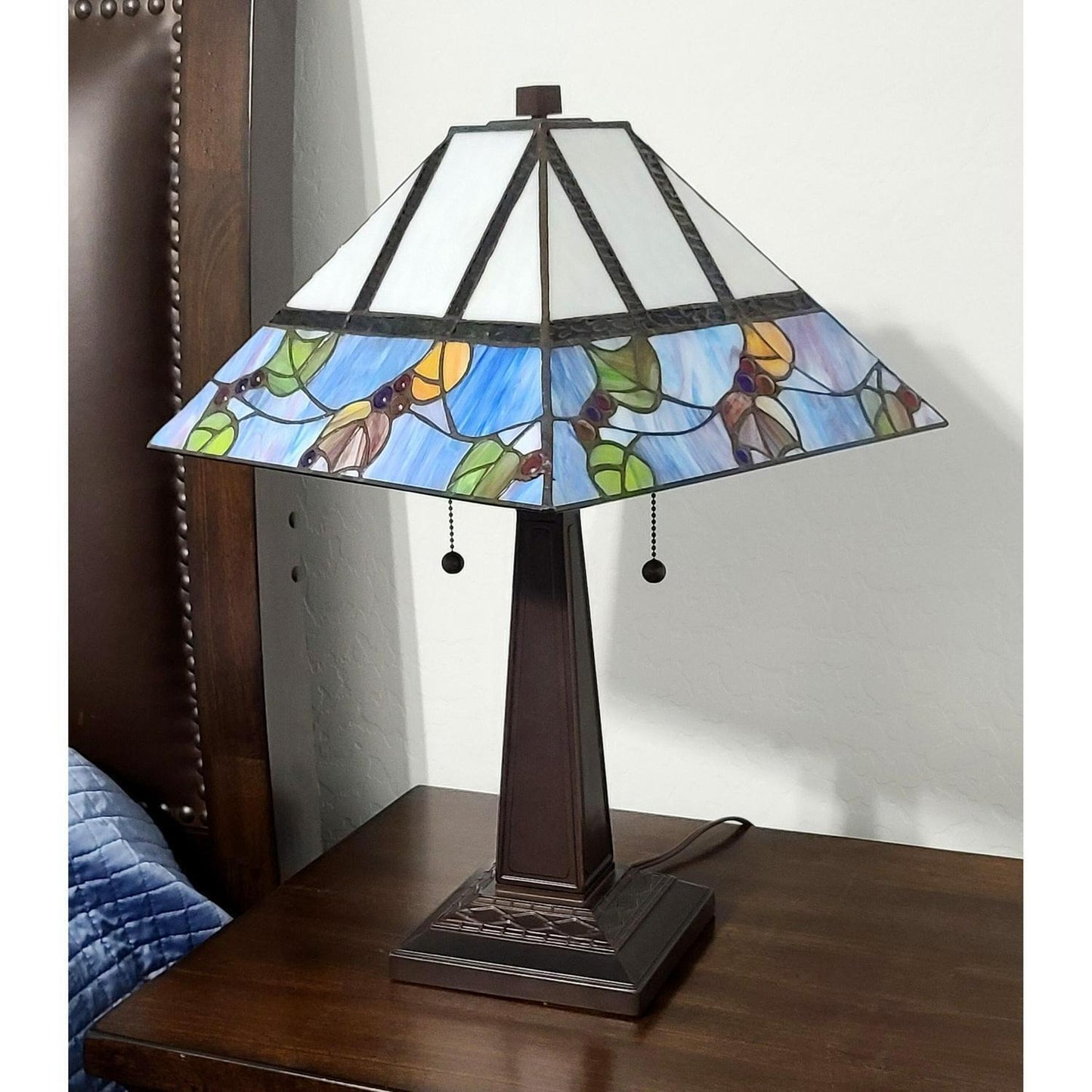 Mission Style Stained Glass Table Lamp Berries and Leaves Theme 22in Tall